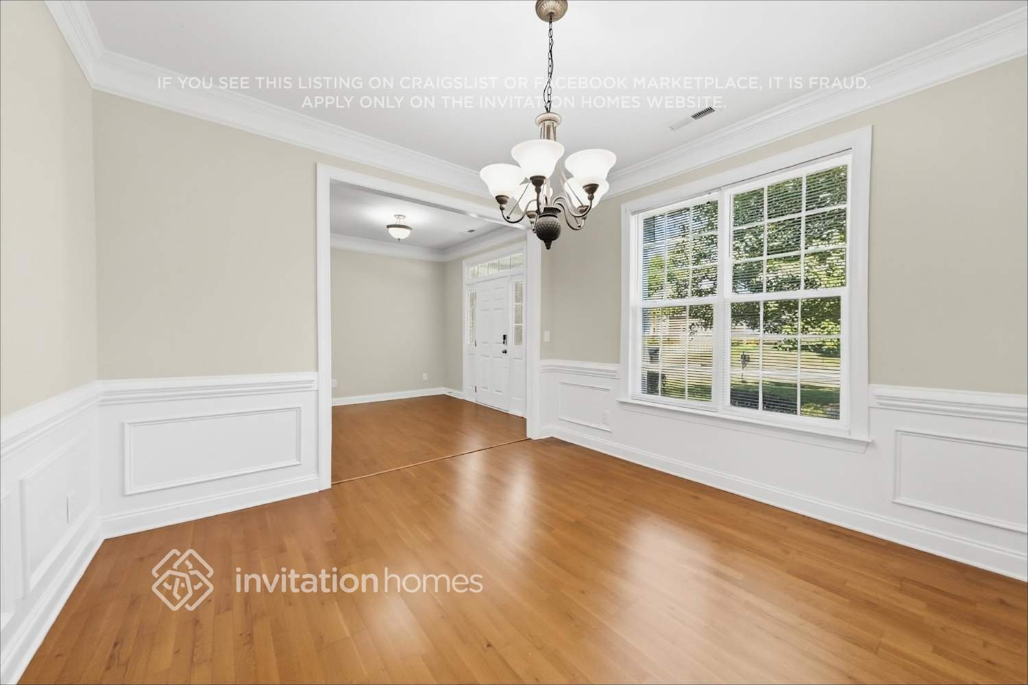 Building Photo - 8627 Ridgeline Ln
