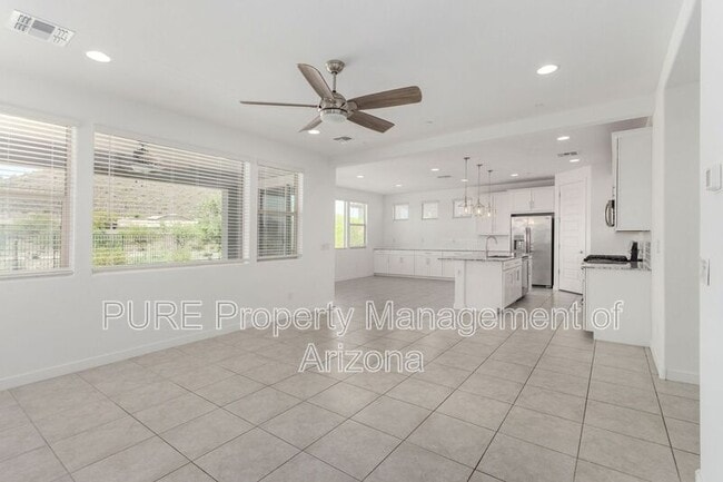 Building Photo - 12546 W Cassia Trail