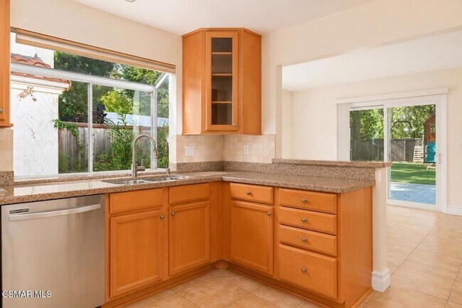 Building Photo - 4345 Willow Glen St