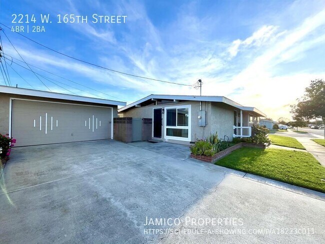 Building Photo - 2214 W 165th St