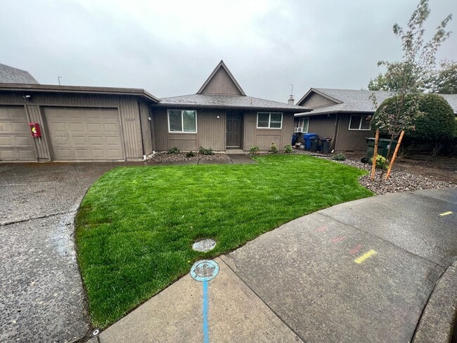 Primary Photo - Remodeled Two Bedroom Duplex in North Sale...