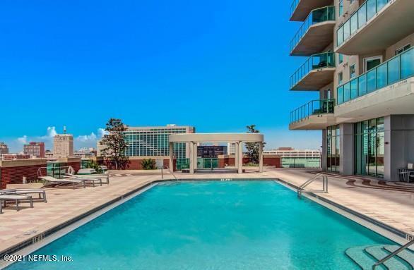 Building Photo - 1431 Riverplace Blvd