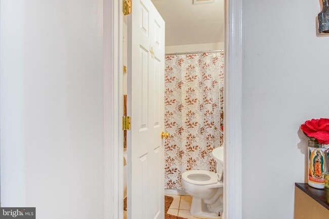 Building Photo - 11809 Old Fort Rd