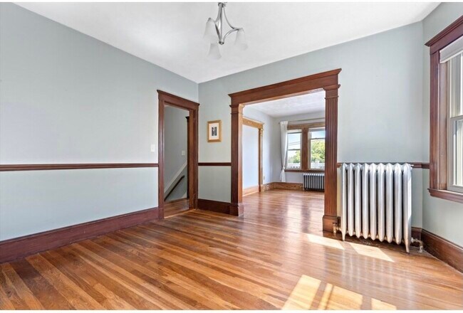 Building Photo - 84 Brayton Rd