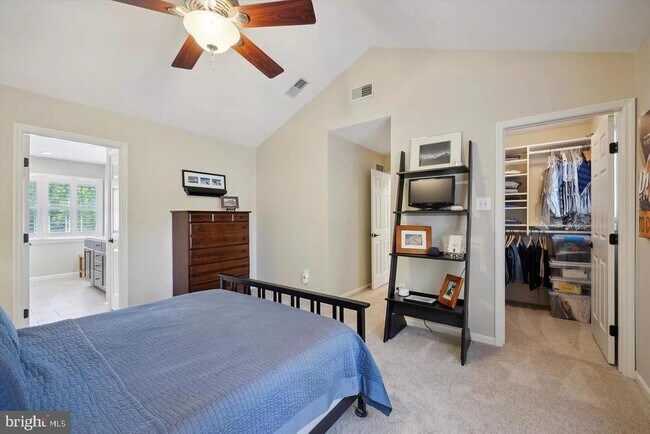 Building Photo - 701 Kilduff Ct