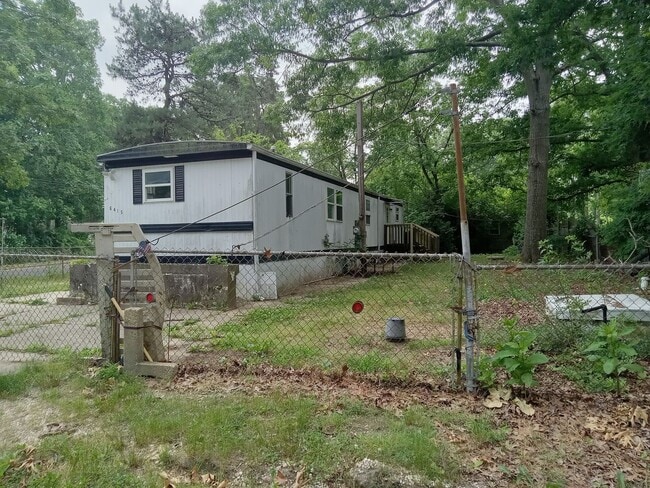 Building Photo - Updated Home in Laurel Lakes NJ FOR RENT $...