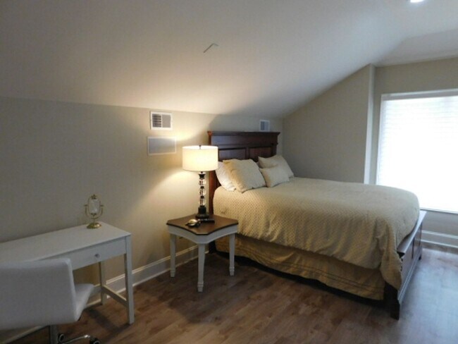 Building Photo - Beautiful Home Located In Indigo Run