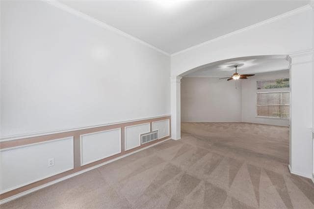 Building Photo - 10616 Red Cedar Dr