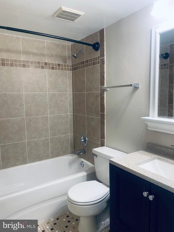 Building Photo - 11723 Karbon Hill Ct