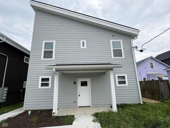 Building Photo - 415 N Walcott St