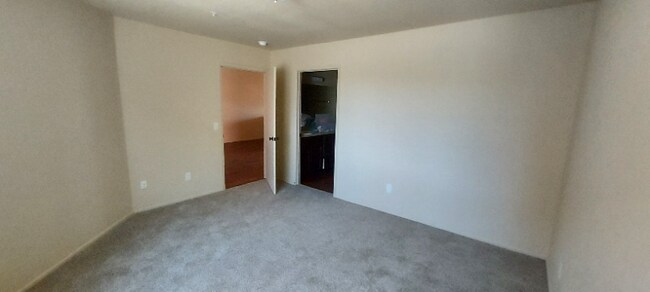 Building Photo - 3712 S Brianna Dr