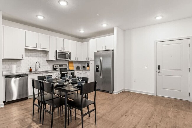 Building Photo - 14532 Star Water Rd