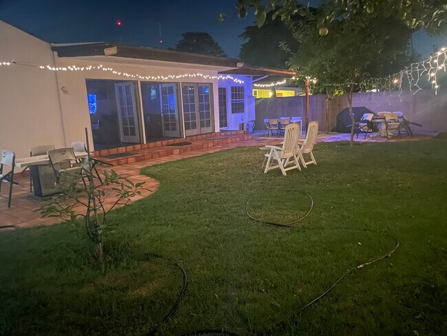 Building Photo - 12619 Emelita St