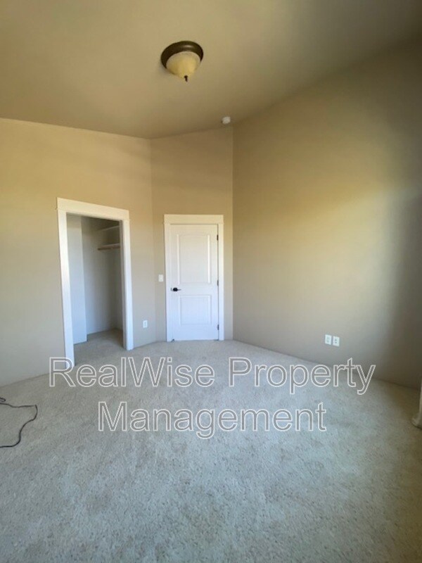 Building Photo - 1151 Rustler Peak St