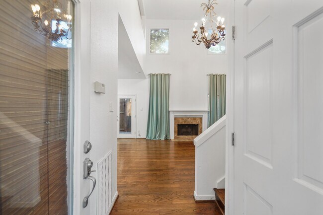 Building Photo - 2555 Bering Dr