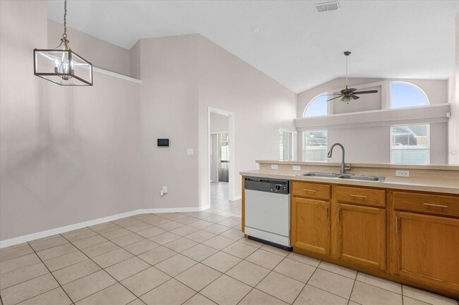 Building Photo - 13555 Briarmoor Ct