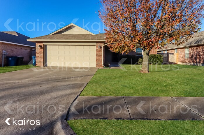 Primary Photo - 1232 Capitol Dr