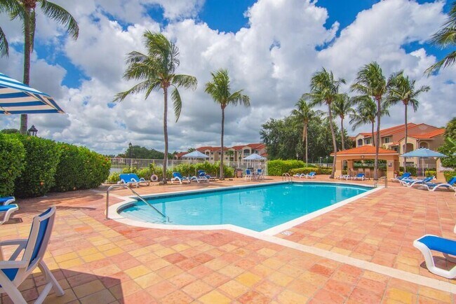 Building Photo - 1670 N 42ND Cir