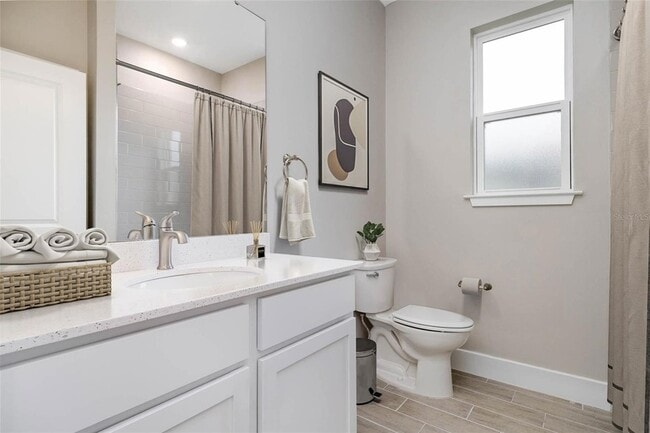 Building Photo - 5096 SW 154 Loop