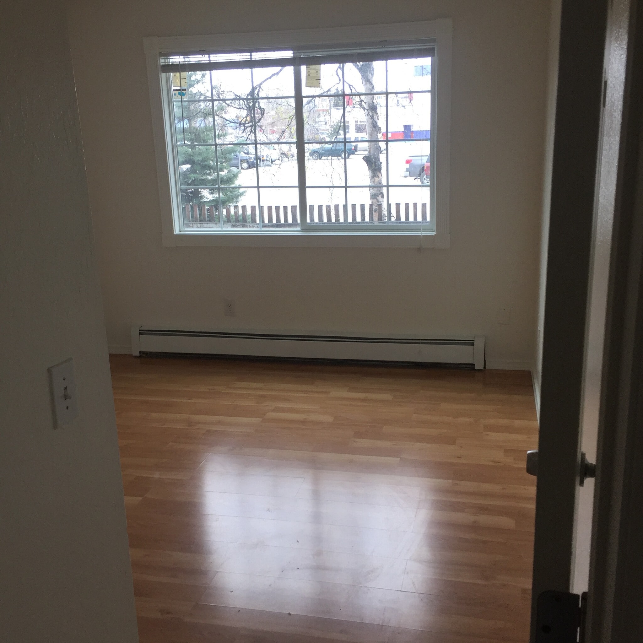 Building Photo - 1805 Dare Ave