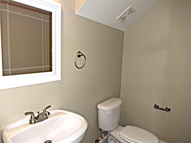 Building Photo - 7507 Pheasant Grove Dr