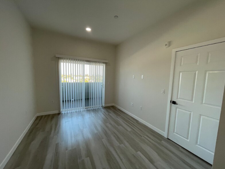 Building Photo - 2341 Ulric St