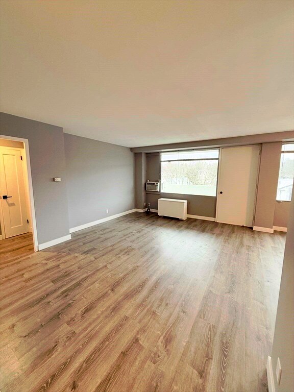 Building Photo - 846 Massachusetts Ave