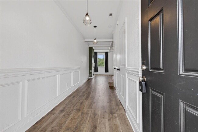 Building Photo - 1264 Black Oak Cir