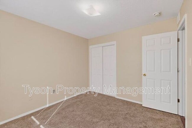 Building Photo - 1305 Amole Vista St SW