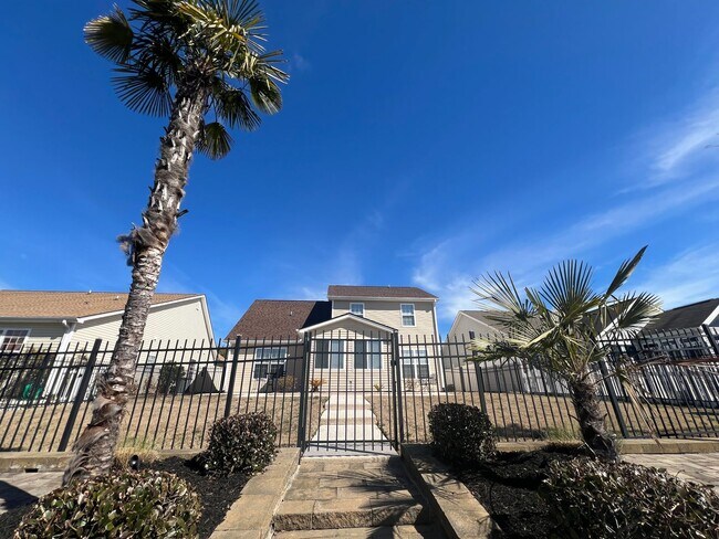 Building Photo - Beautiful Four Bedroom, 2.5 Bath Home, plus Bonus room! Now Available in Little River! Community ...