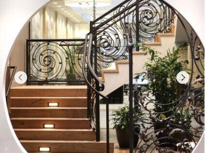 Building Photo - 127 N Tryon St