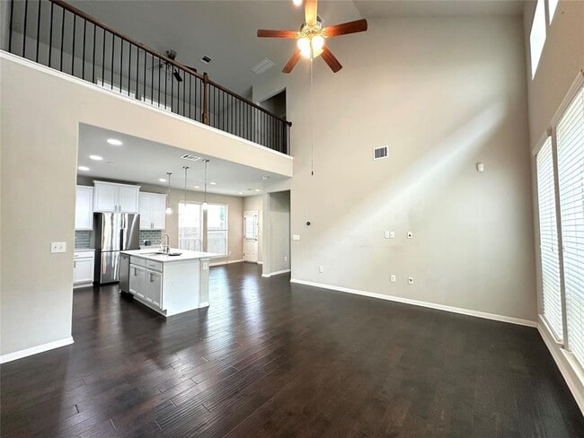 Building Photo - 3240 E Whitestone Blvd