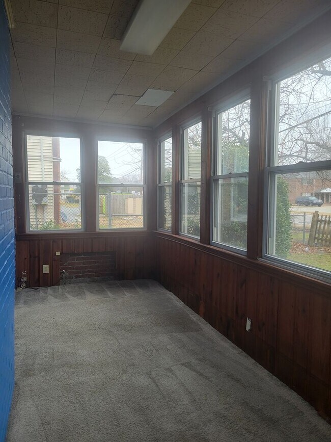 Building Photo - Trinh_4900 E Princess Anne Road