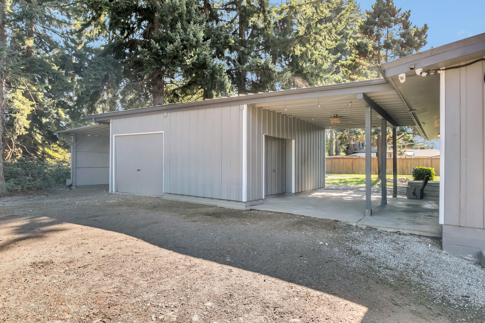 Building Photo - 625 108th Avenue Ct E