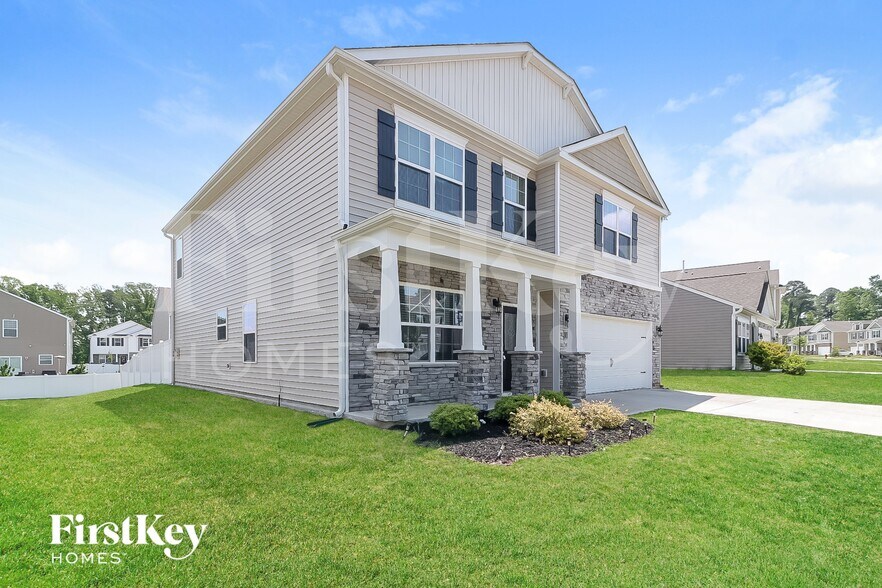 Building Photo - 43 S Great White Way