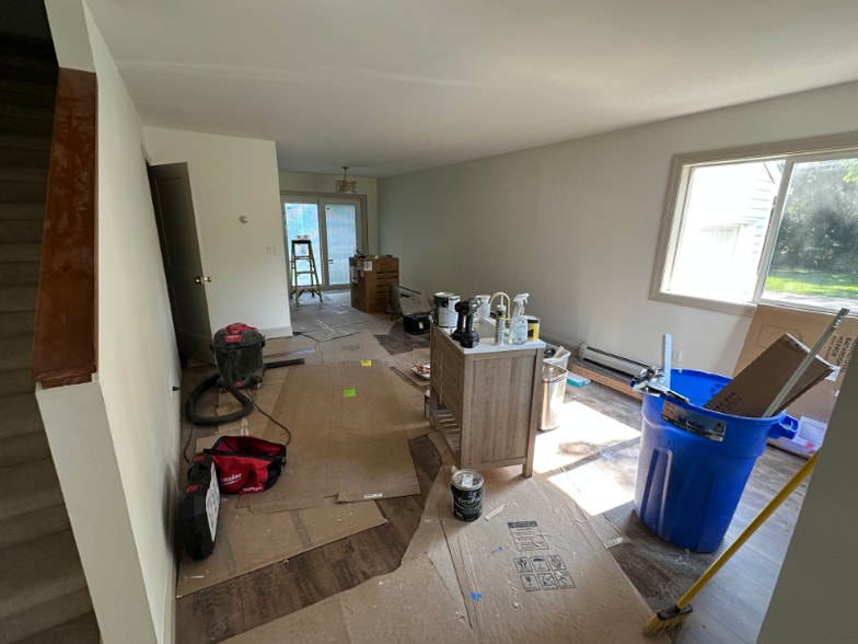 Building Photo - 46 Foxwood Cir