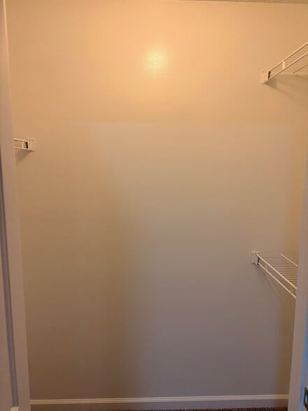 Building Photo - 10756 Central Ave