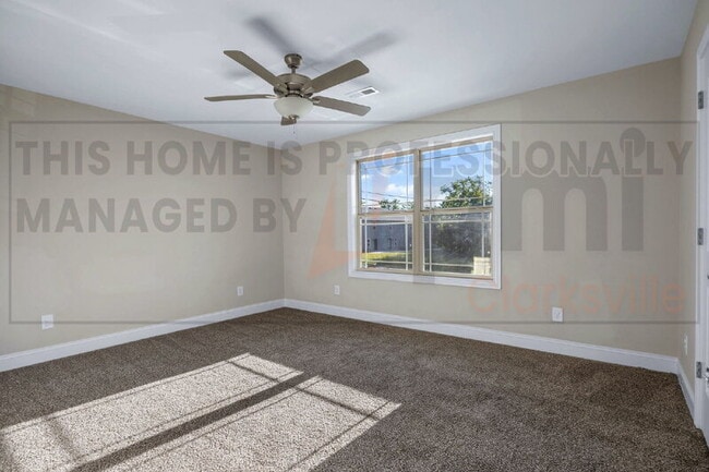 Building Photo - 402 Shelby St