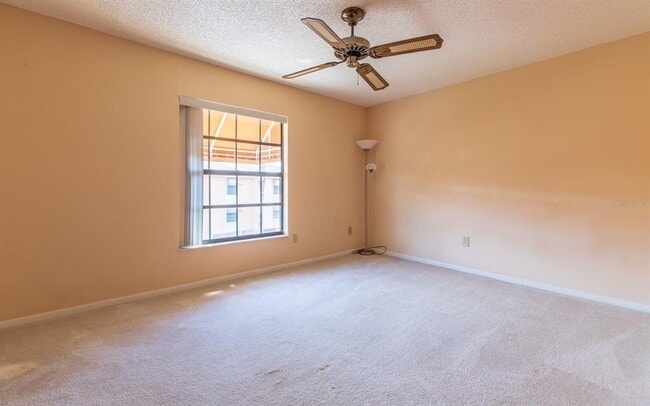 Building Photo - 745 Pinellas Bayway S
