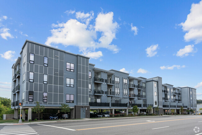 Building Photo - The Overlook Apartments