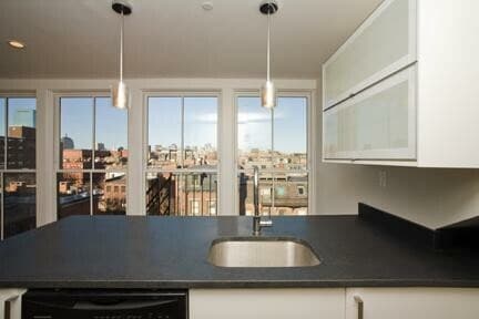 Building Photo - 656 Massachusetts Ave