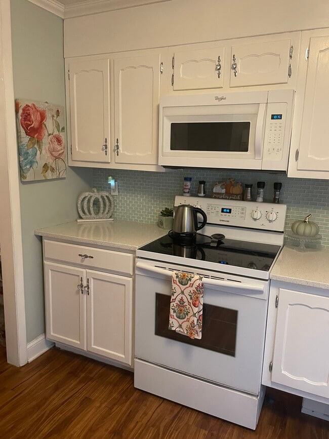 Building Photo - 76F Dorchester Dr