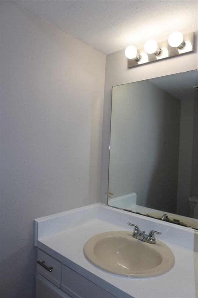 Building Photo - 1830 River Crossing Cir