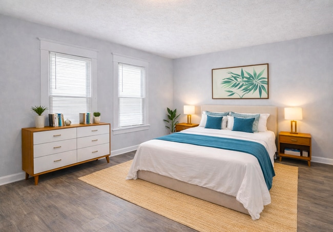 Building Photo - 419 N Alton Ave