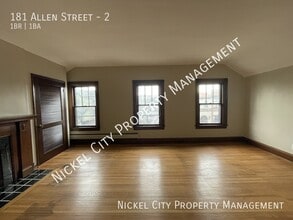 Building Photo - 181 Allen St