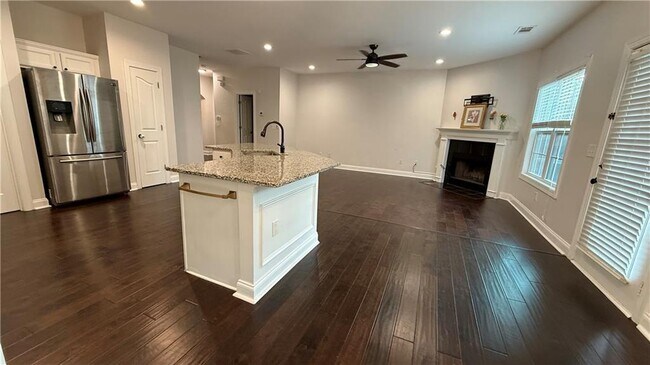 Building Photo - 5240 Cedar Shoals Dr