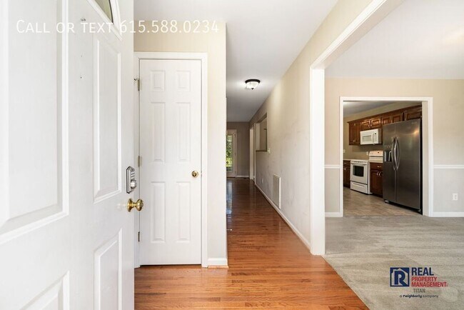 Building Photo - 3013 Pipkin Hills Dr
