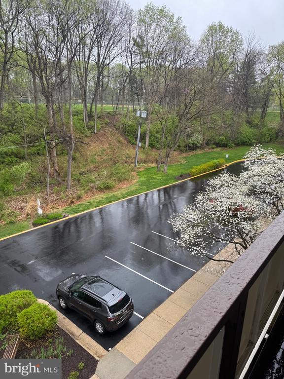 Building Photo - 7553 Spring Lake Dr