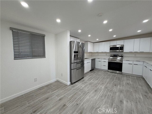 Building Photo - 3590 Buchanan St