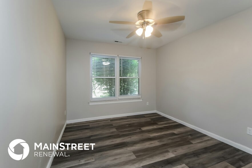 Building Photo - 218 Brower Ln